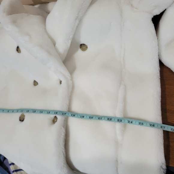 J Crew Faux-fur peacoat CF697 Size L NWT Winter White - Picture 8 of 8